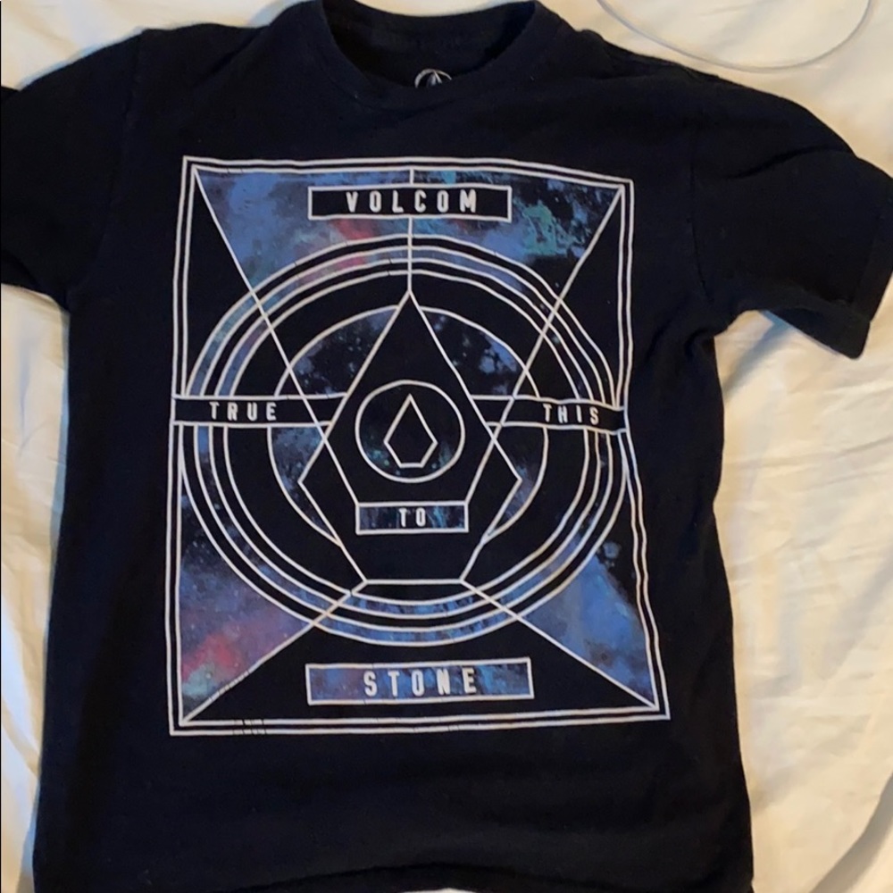Volcom Black t shirt